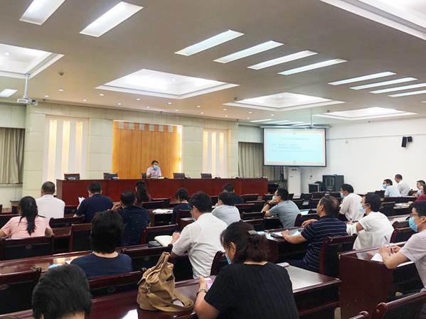 http://www.ayit.edu.cn/_mediafile/zzcs/2020/06/18/2xmlh35v2p.jpg