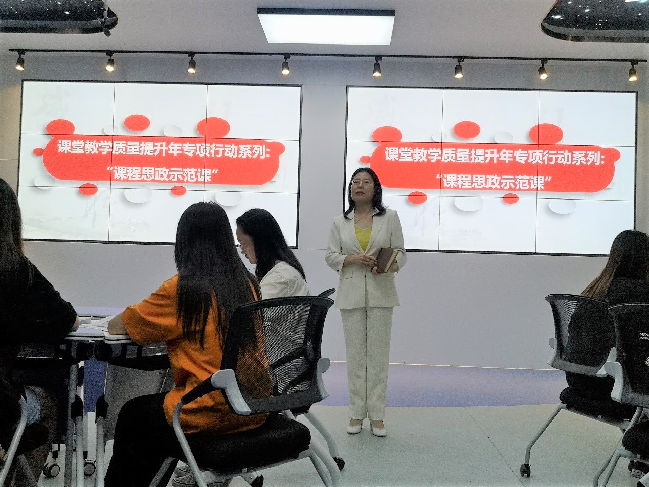 https://www.ayit.edu.cn/__local/3/BB/A6/E6BE74BB17CE9E5A331AAA1DBBB_9D1B90A1_53C69.jpg